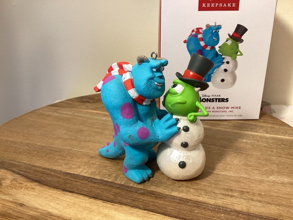 Precious moments Disney’s Sully builds a snow-Mike / Brand New